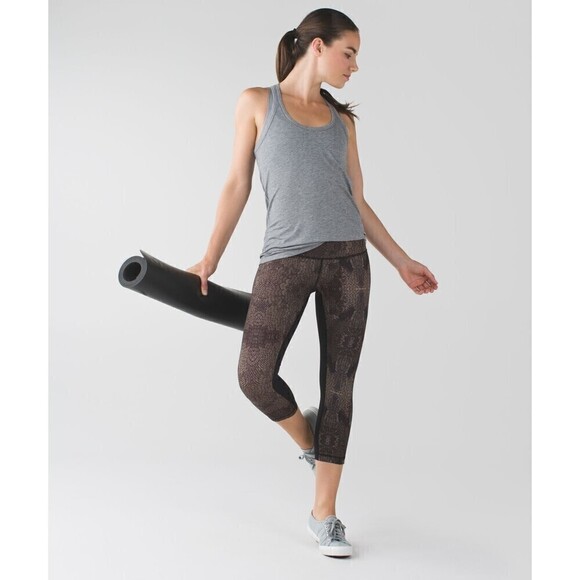 Lululemon Wunder Under Crop II *Full-On Luon Legging Golden Godess Cashew Size 6 - Picture 3 of 12